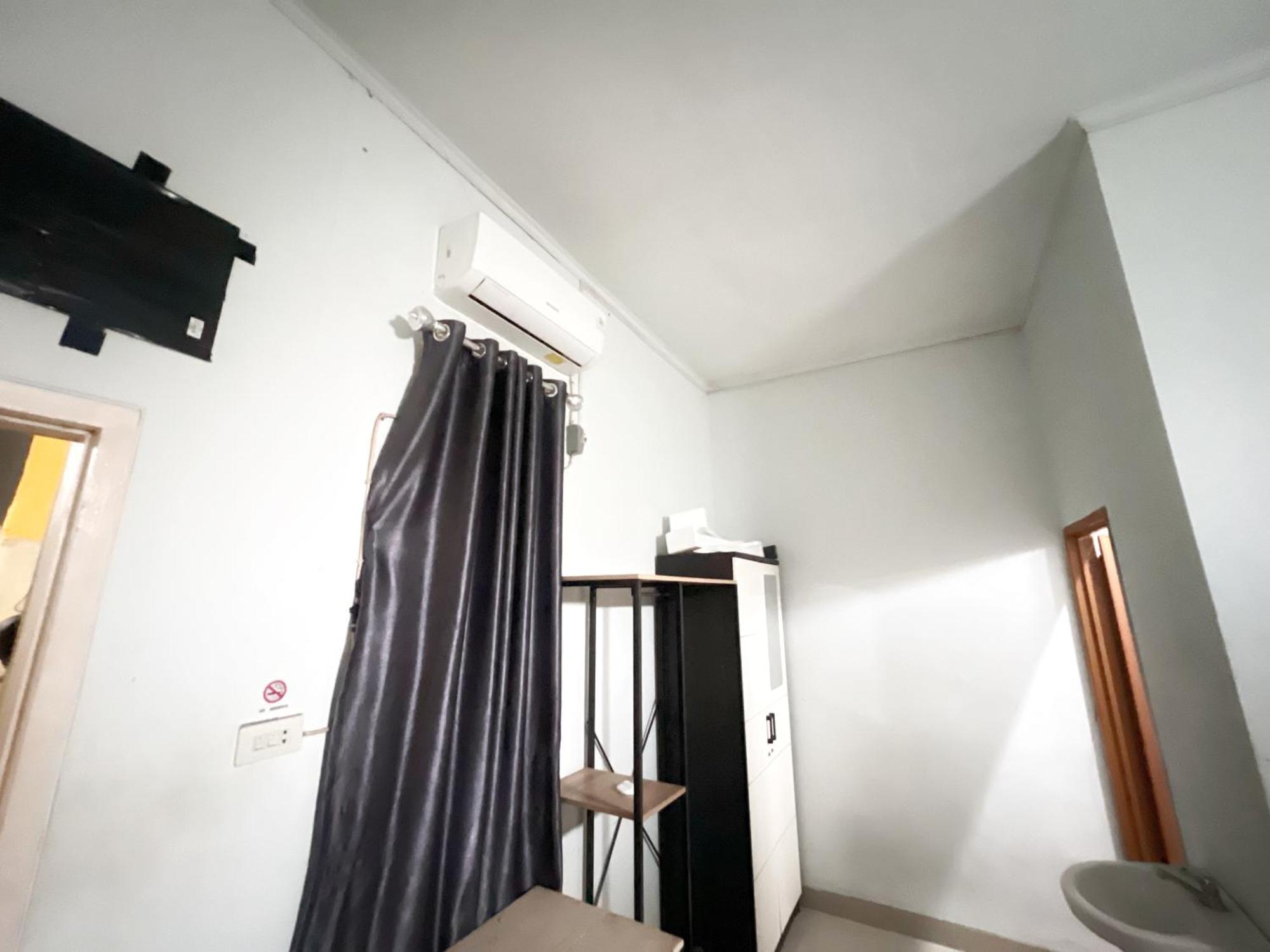 Reddoorz At Kay Residence Waydadi Lampung Bandar Lampung Exterior photo